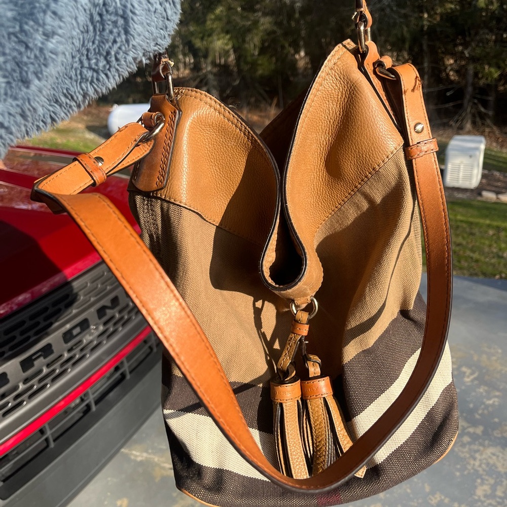 Burberry shoulder bag mega check bag